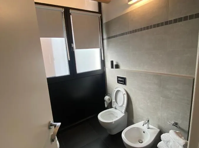 Fashionhouse Bed & Breakfast La Spezia